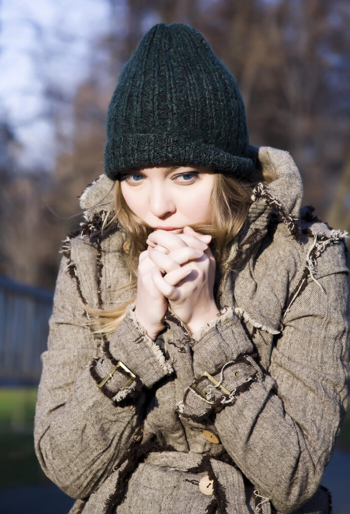 Forsiden på rapporten Why Do Women with Eating Disorders Decline Treatment? A Qualitative Study of Barriers to Specialized Eating Disorder Treatment