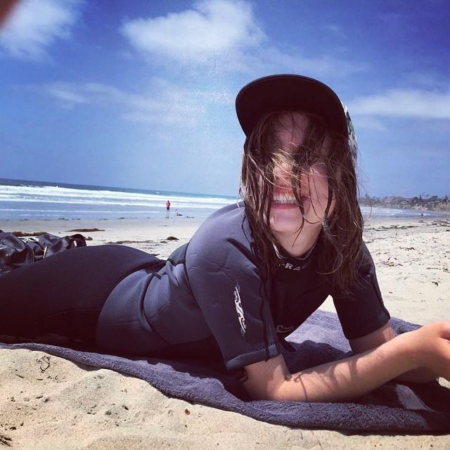 Miri-Ann på stranden